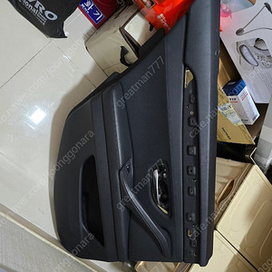 bmw f10 도어트림(운전석 뒤)