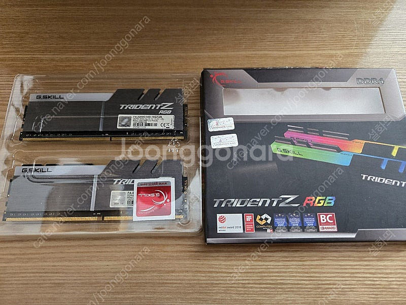 지스킬 트라이던트 삼성b다이 ddr4 16G 램--0