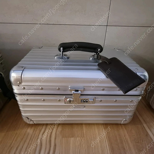리모와 3종 일괄시 300만원 입니다.