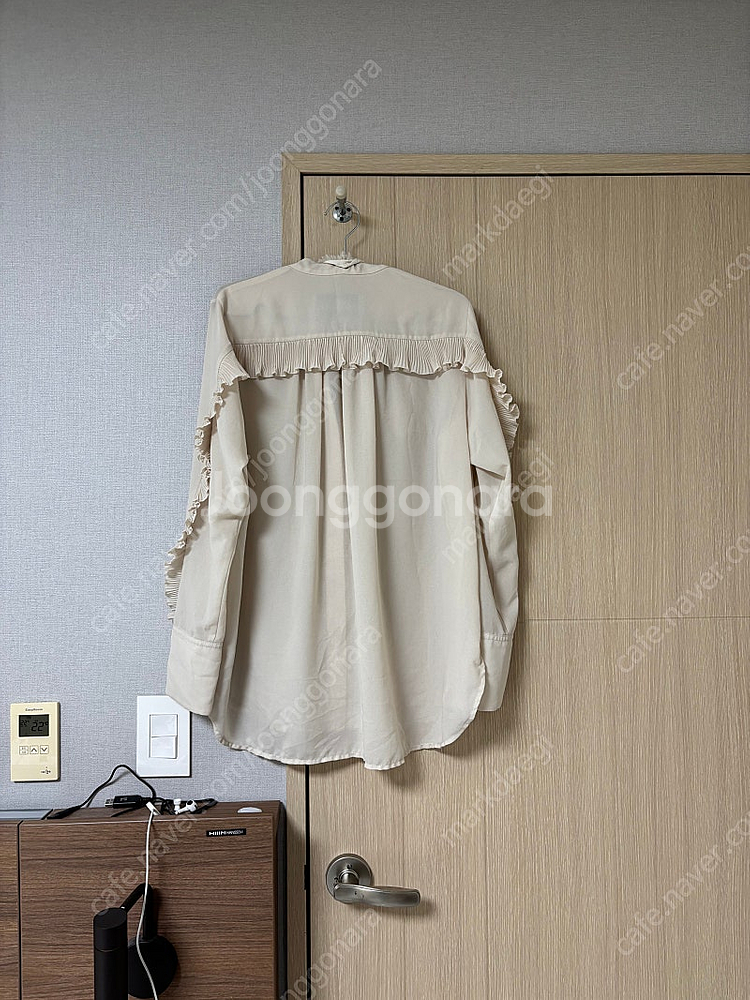 럭키슈에뜨 블라우스--2