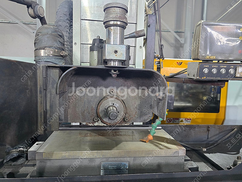 진산 성형연삭기 판매합니다. 2019년식 JSG-520...--2