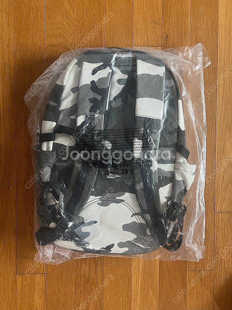 미사용 새상품 슈프림 25ss 카모 백팩--3
