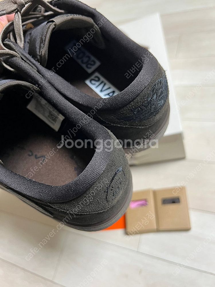 나이키 스캇 벨벳브라운 260size 새제품 판매--4