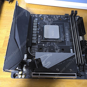 5700x3d, b550i aorus, DDR4 3200 16G
