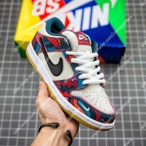 나이키 X parra sb 덩크로우 프로 앱스트랙트 아트 285