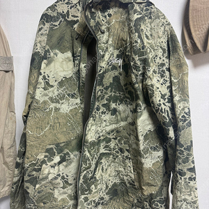 스투시 셀웨이브3 xl (바람막이)
