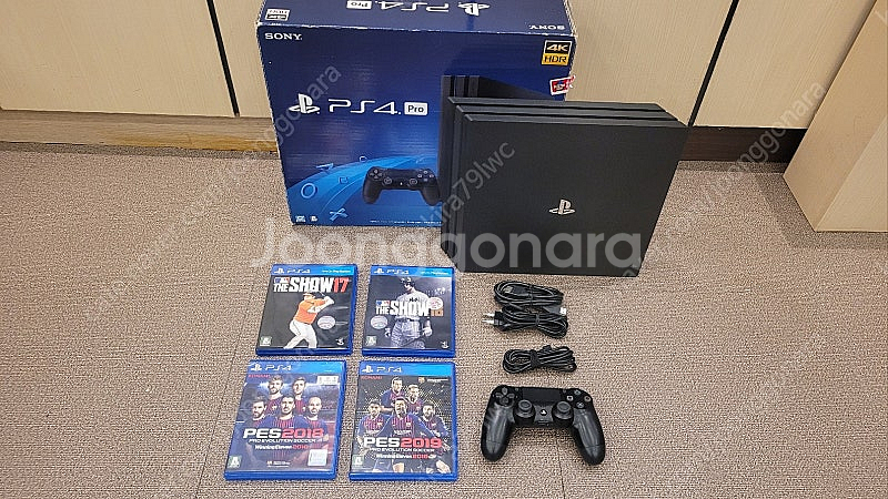PS4 / 플스4 7218B 프로 1TB 판매 (직거래...--0
