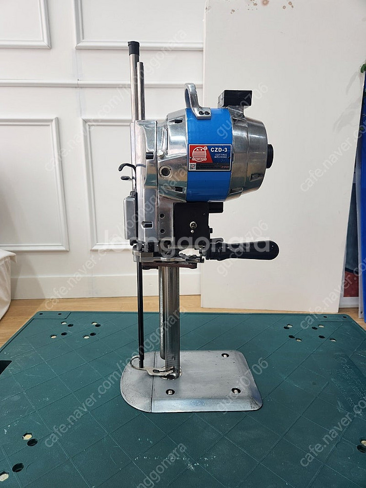 원단 재단기 팔아요~--8