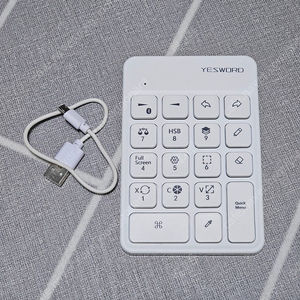 YESWORD 매크로키보드 판매합니다