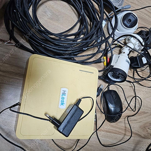 HikVision HiLook DVR104G CCTV 세트 7만에 팝니다