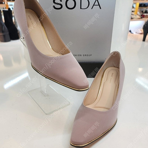 225사이즈 소다 SODA 여성 스퀘어라인 미들구두 발 편한 펌프스 한번 착용 6cm 힐 웨딩슈즈 탠디 세라 슈콤마보니
