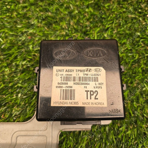 벨로스터 TPMS모듈 958002V200 2만원