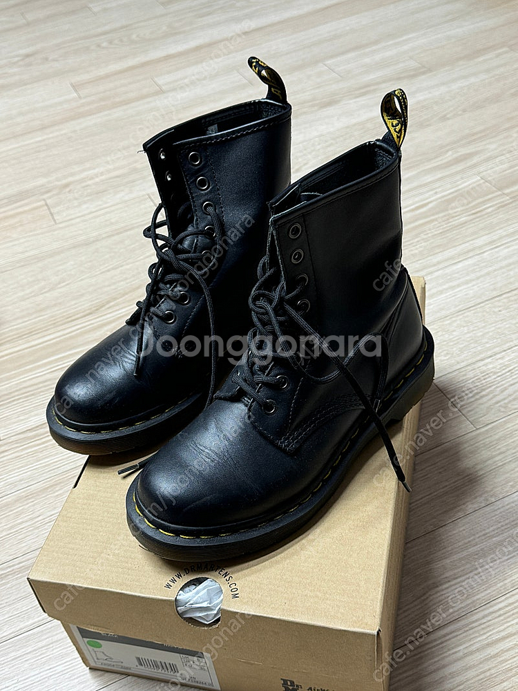 닥터마틴 8홀 1460 나파 EU 38, 240-245--0