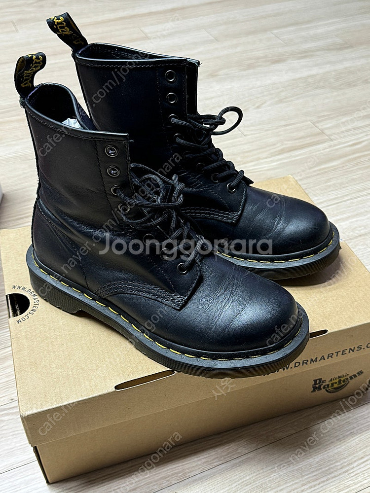 닥터마틴 8홀 1460 나파 EU 38, 240-245--1