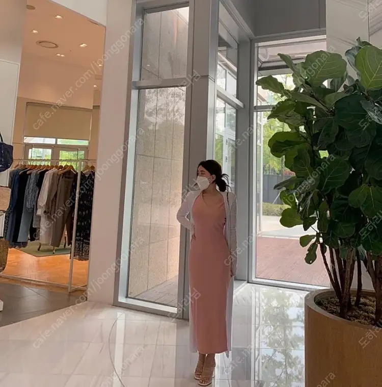[미사용]엔뉴엘 썸머 무드 브이넥 원피스 이미지