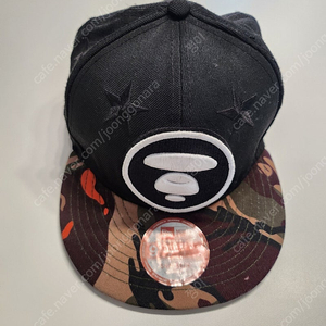 뉴에라 aape 콜라보 스냅백