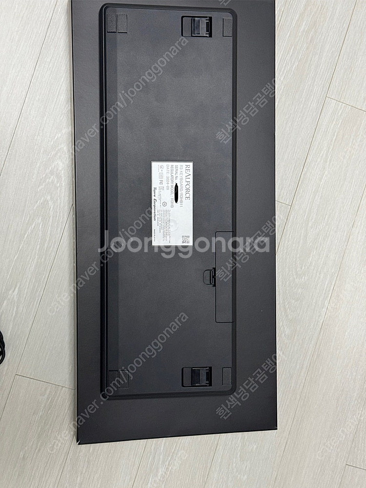 리얼포스 R3HB11 판매합니다(블랙, 45g 균등)--2