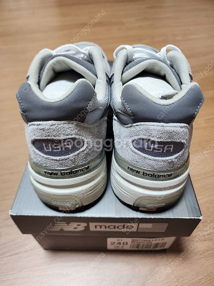 뉴발란스 992 그레이 240 사이즈--2