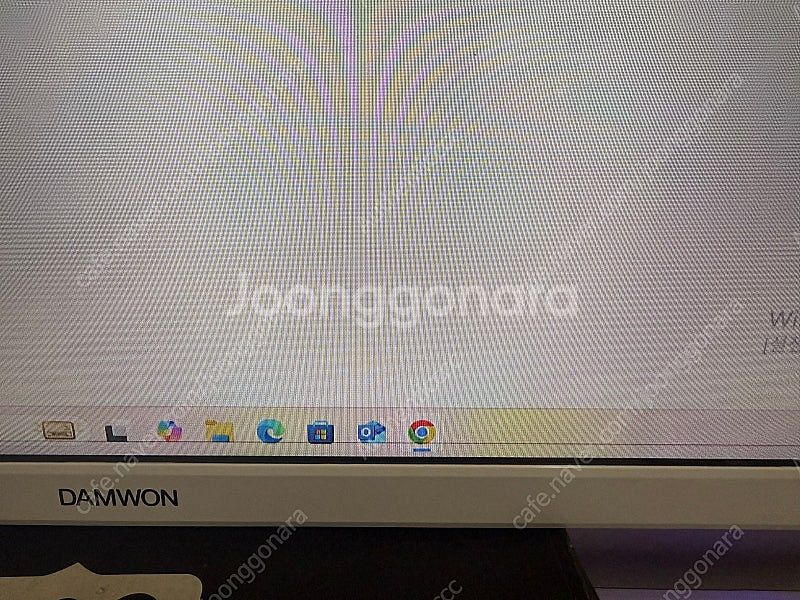 담원 32인치 180hz 모니터--2