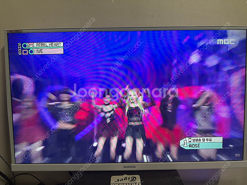 담원 32인치 180hz 모니터--3