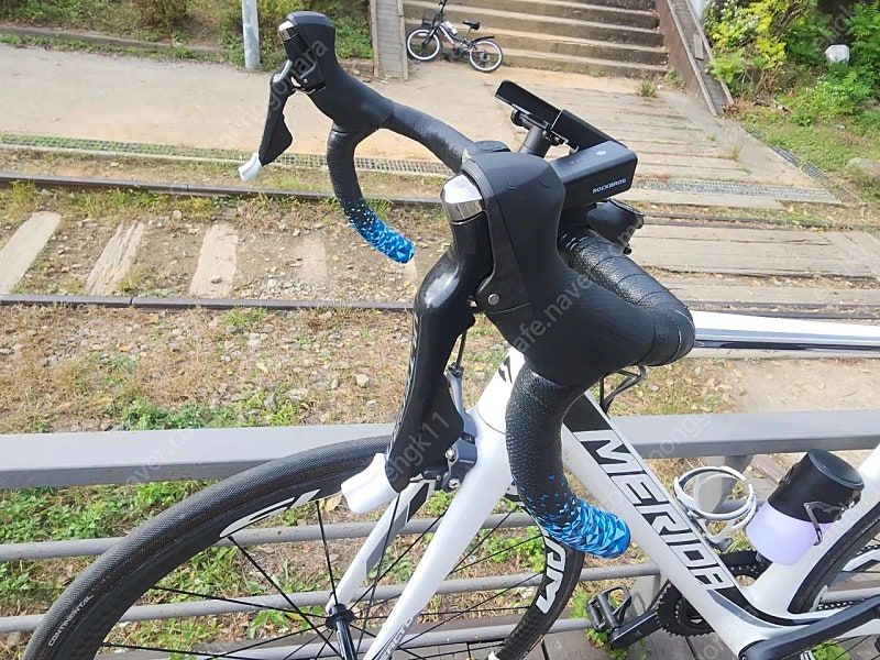 메리다 리엑토 5000 풀카본 팔거나 대차 합니다--5