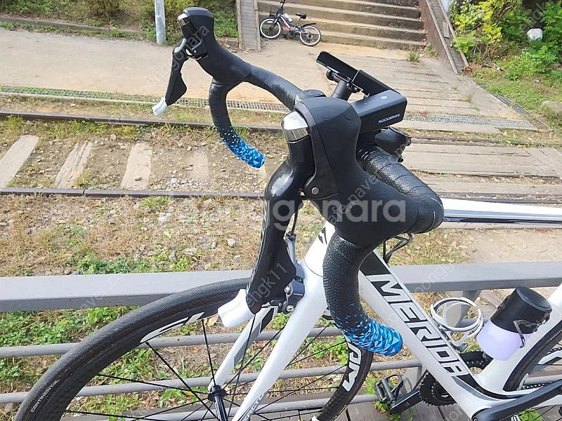 메리다 리엑토 5000 풀카본 팔거나 대차 합니다--5