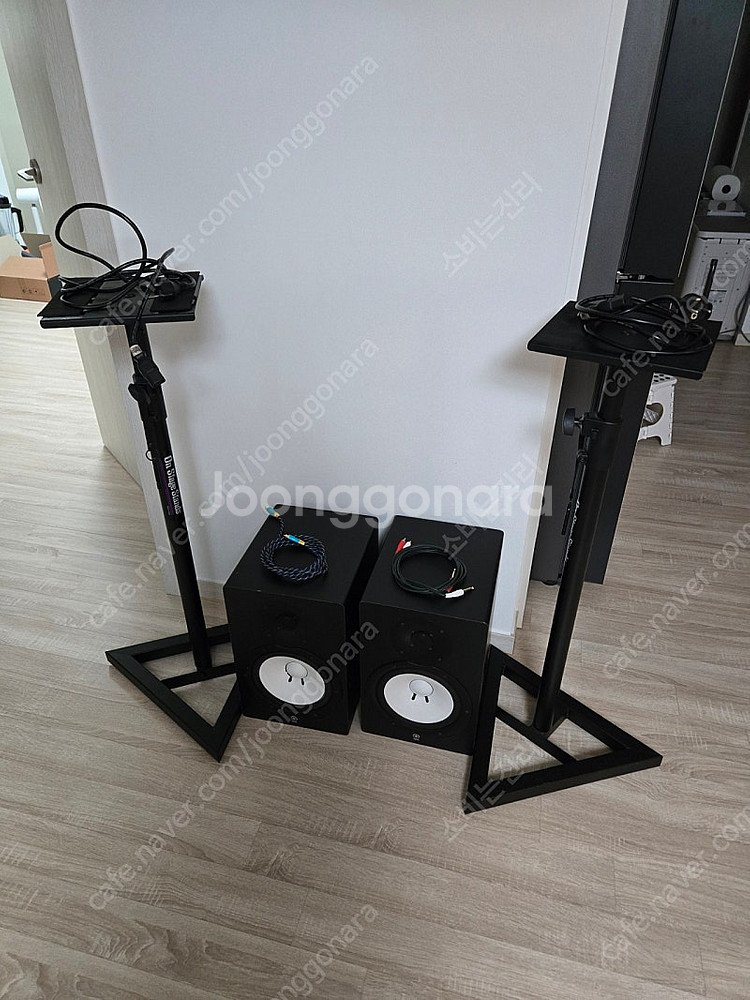 야마하 hs8 모니터스피커 팝니다 (스탠드 일괄)--0