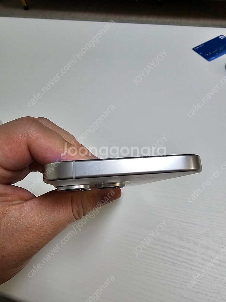 아이폰 16 프로 맥스 화이트 256GB 상태 S급 판...--5