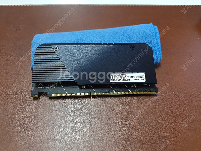 ASUS ROG DIMM.2 모듈 / NVMe 어뎁터 ...--1
