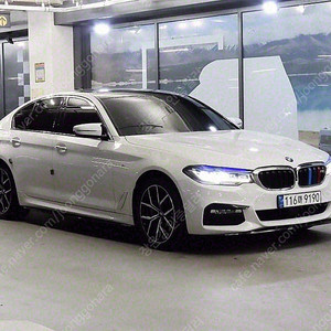 ★특가★ 3,190만원 BMW 5시리즈(7세대) 530i xDrive M스포츠팩 플러스