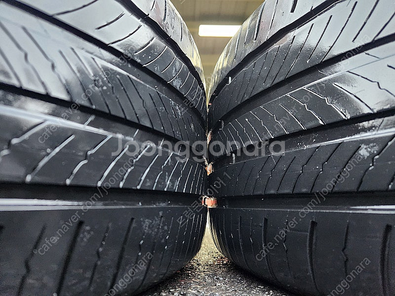 [판매] 제네시스 G70 19인치 순정휠 타이어 세트 팝니다 225 40 19 255 35 19--7