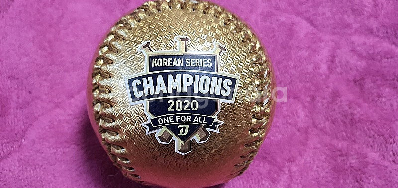 NC다이노스 2020 한국시리즈 우승 기념구 팔아요--0