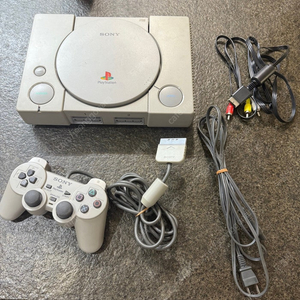 플스1 타이틀포함 일괄 저렴하게 판매합니다.(플레이스테이션1,PS1) 본체