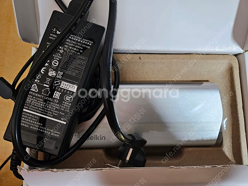 벨킨 F4U093 익스프레스 USB3.1 유전원 허브독...--0