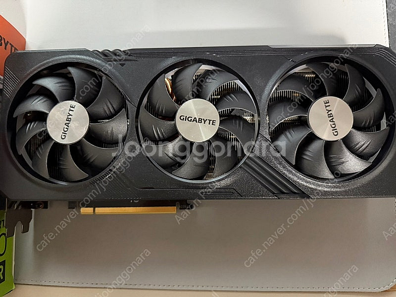 4070 super gaming oc--0