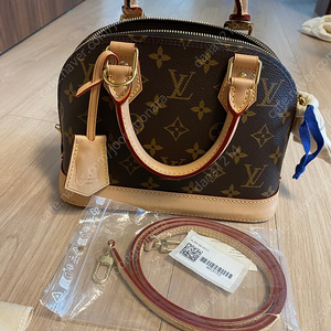 루이비통 알마 bb