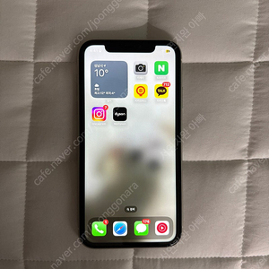 아이폰11 128기가 화이트 판매 20만 (직거래, 택배)