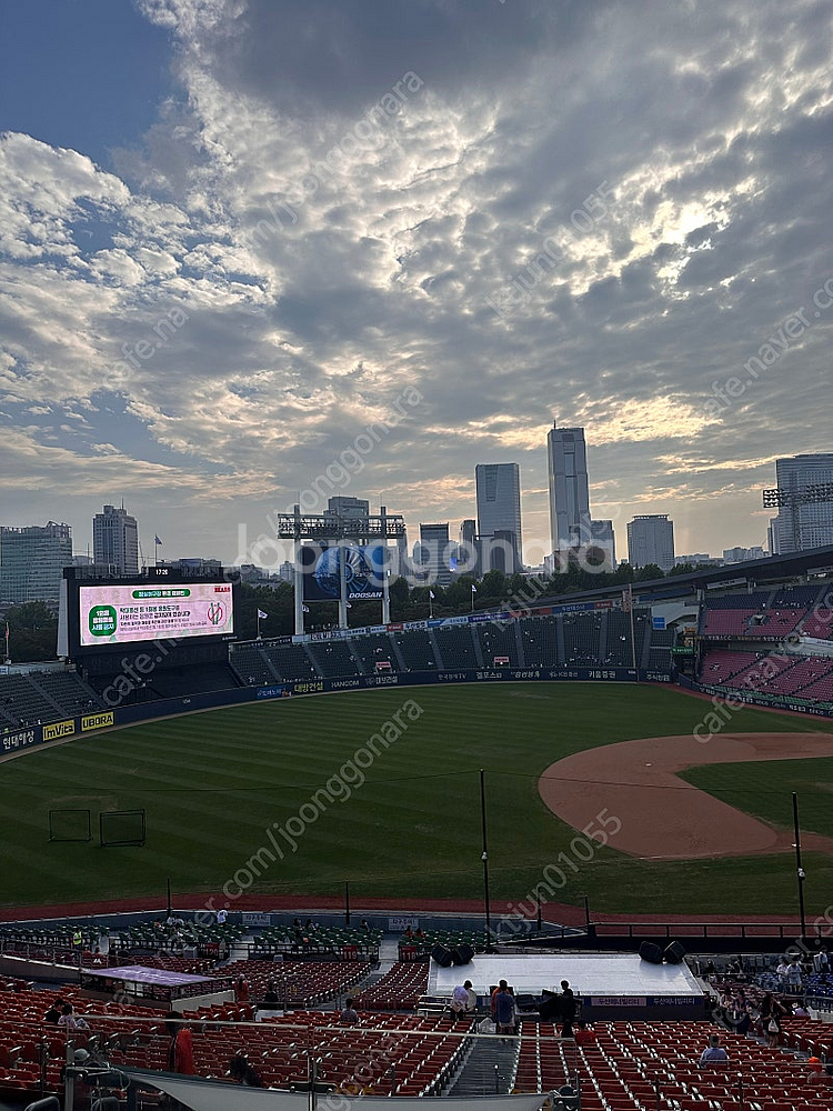 4월10일 잠실 3루 테이블 2연석 양도 합니다--0