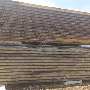 (판매)스치로폴판넬 샌드위치판넬 벽채판넬 지붕판넬 우레탄판넬 조립식판넬 H빔