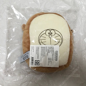 잇츠스킨 도라에몽 암기빵 파우치