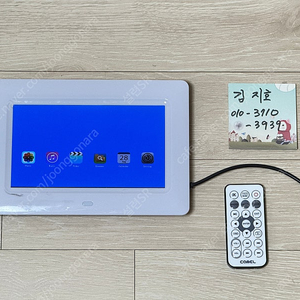 카멜 디지털액자 팝니다.