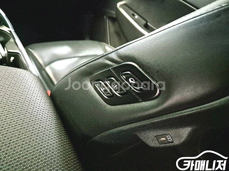 기아 [기아]EV6 롱레인지 어스 (5인승) 2022 년 중고차 전액할부,리스 최저금리--6