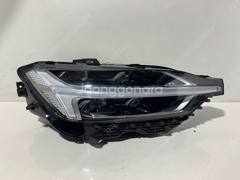 볼보 VOLVO XC60 2세대 전조등 케이스 창원중고...--3