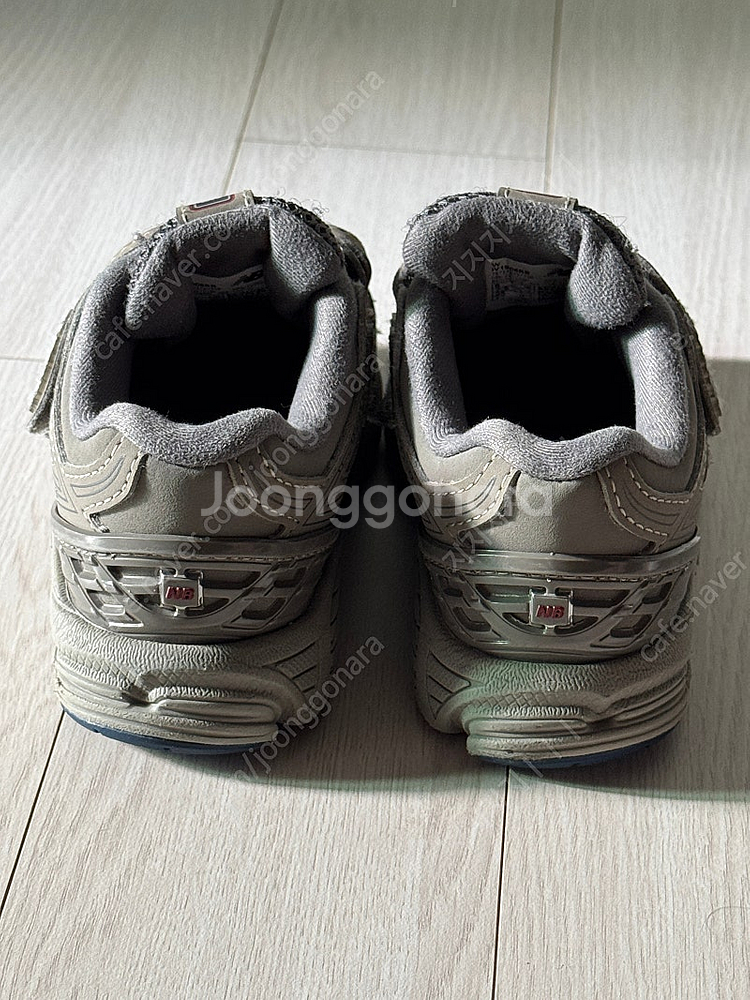 뉴발란스 키즈 1906 RB 140사이즈--5