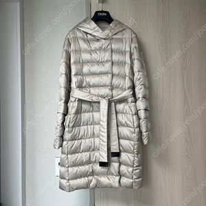 막스마라 더큐브 노베프패딩(루체컬러36)
