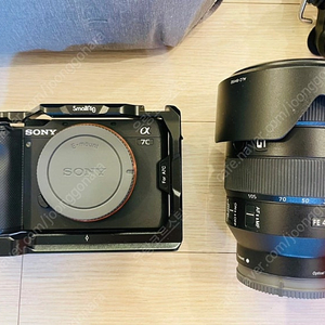 Sony a7c + 스몰리그 삼각대 + 픽디자인 가방 + 전용케이지