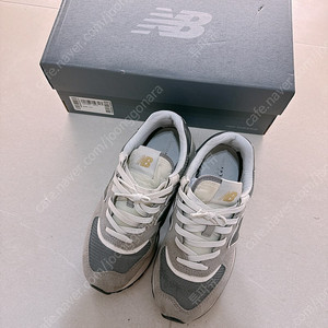 뉴발란스574레거시 그레이 EU37(240)