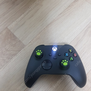 엑스박스 4세대 패드 부품용 삽니다.