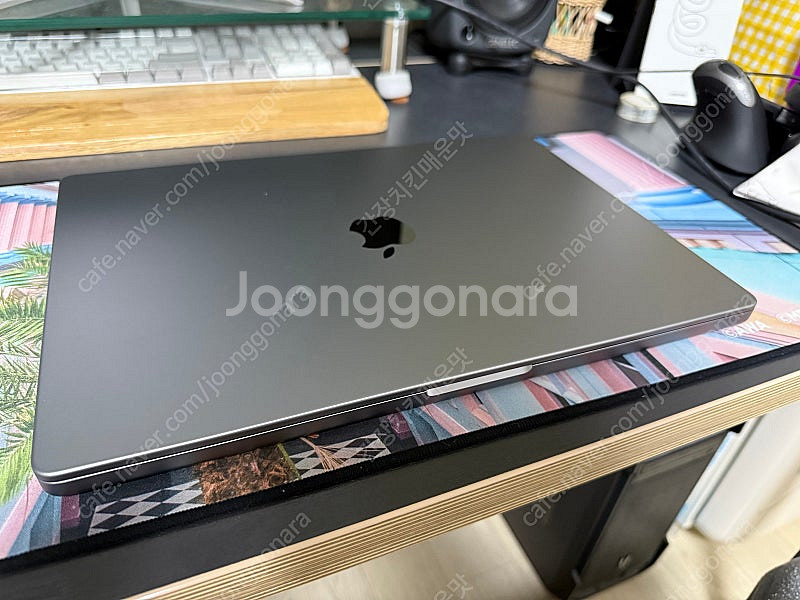 맥북 프로 m2 16인치 메모리 32gb CPU 12코...--7