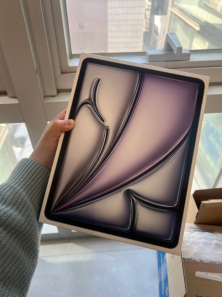 2024 아이패드 에어13 M2칩(128GB 미개봉)--1